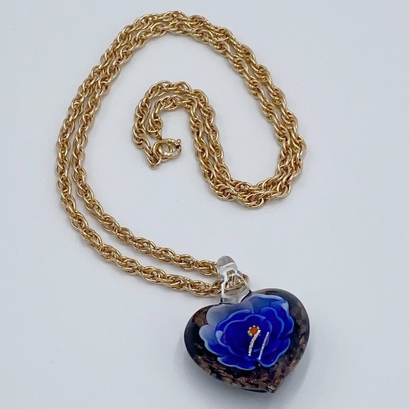 Murano Style Glass Heart Pendant Necklace - Picture 8 of 10